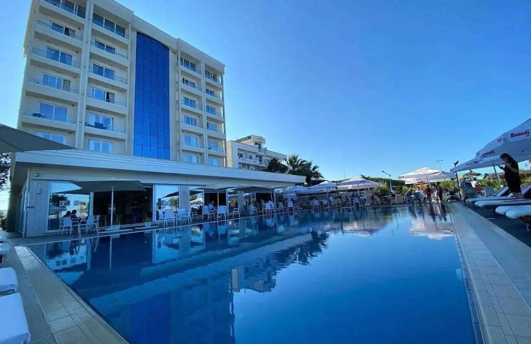 Blumare Resort-1